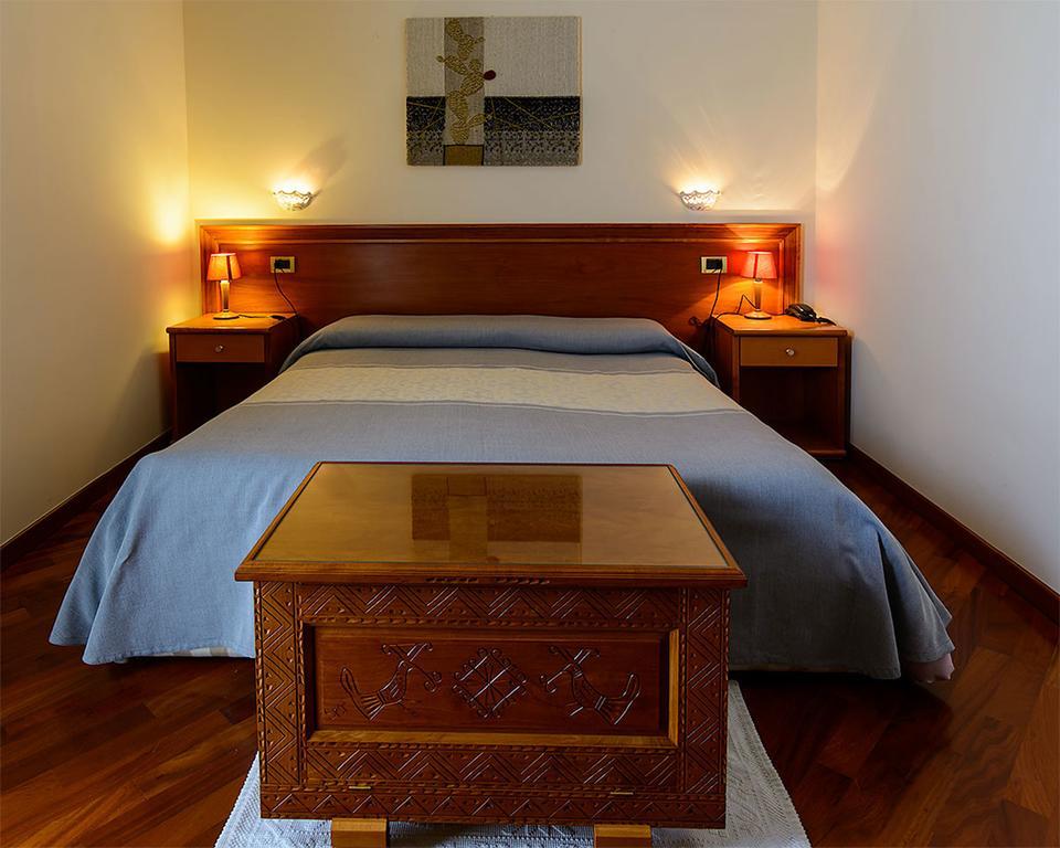 Hotel Del Corso SantʼAntìoco Εξωτερικό φωτογραφία