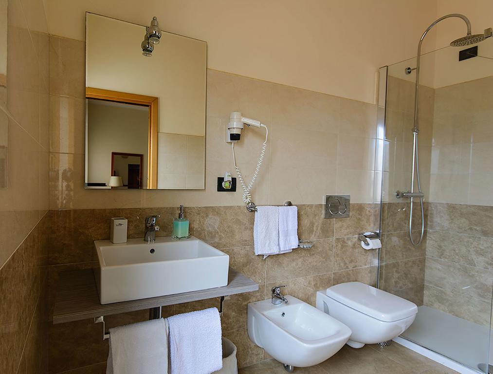 Hotel Del Corso SantʼAntìoco Εξωτερικό φωτογραφία